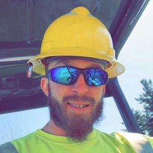 Meet your Posher, Ethan